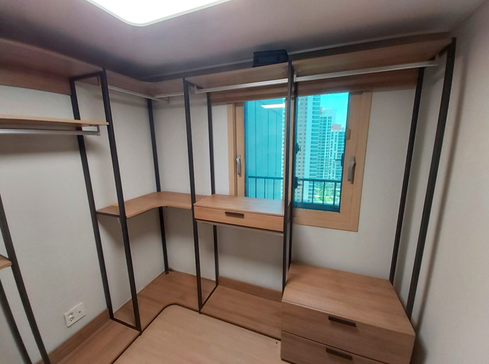 한샘 시스템행거 재설치 후 선반과 서랍장 배치